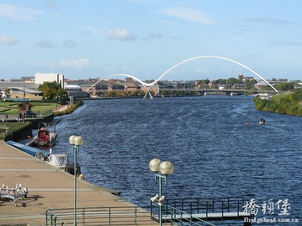 infinity_bridge_from_the_tees_barrage.jpg