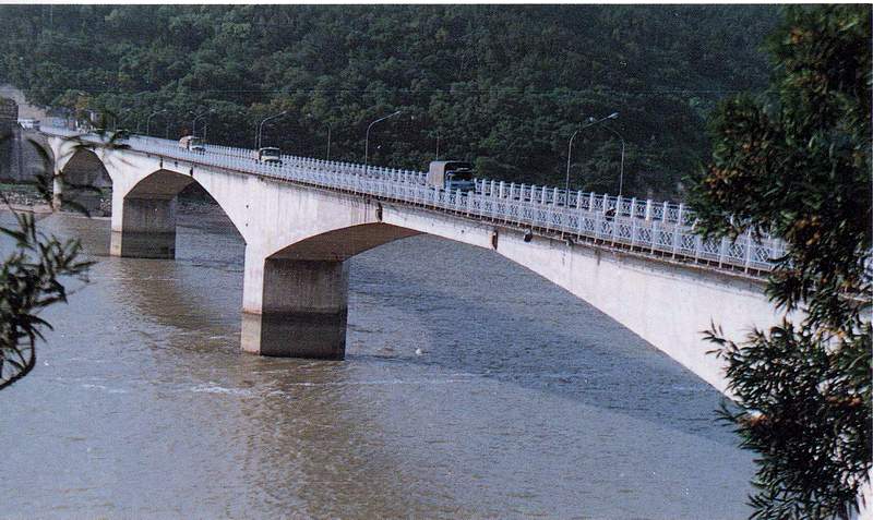 乌龙江桥.JPG
