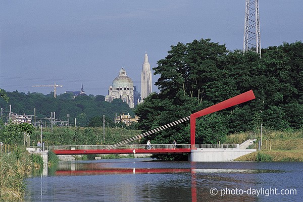 Aguesses Bascule Bridge, Liège2.jpg