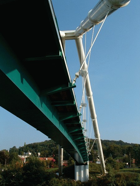 Footbridge across the Aisne at Soissons3.jpg