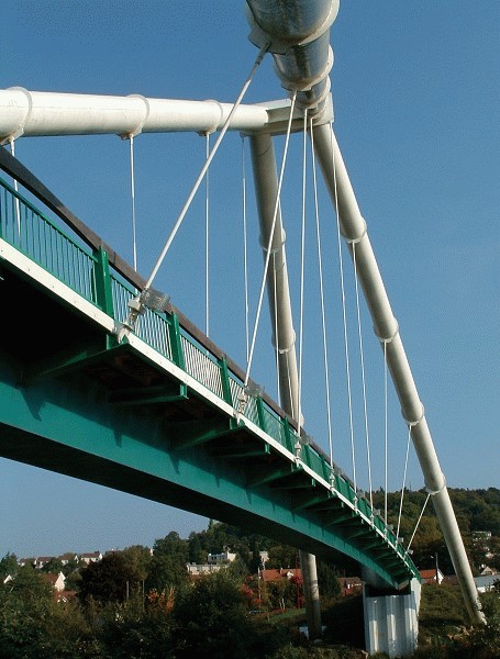 Footbridge across the Aisne at Soissons5.jpg