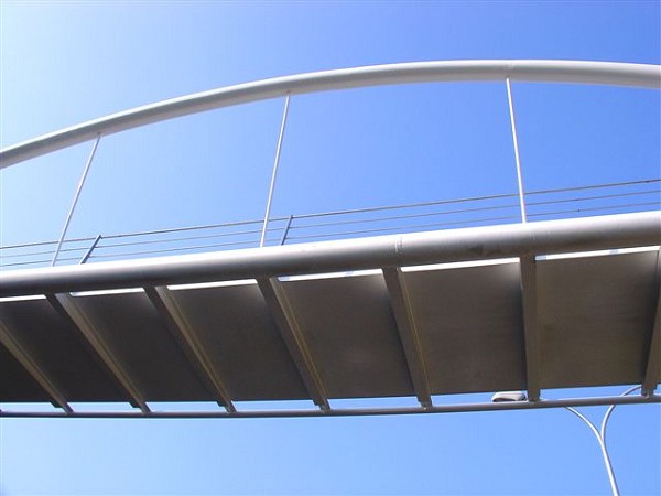 Bellour Footbridge5.jpg