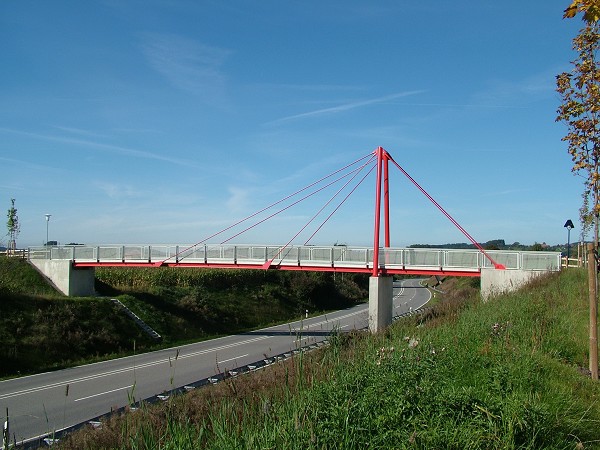 Amtzell Footbridge.jpg