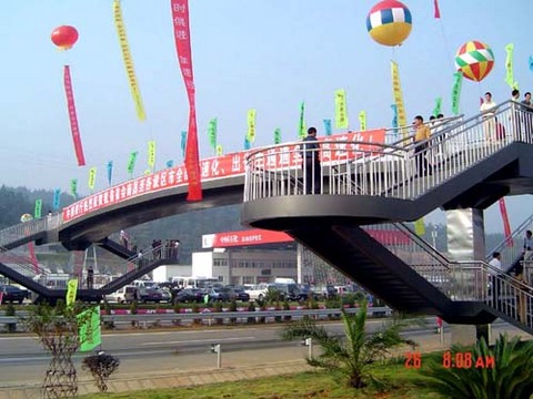 北京天桥.jpg