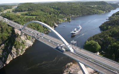 16、瑞典&挪威New Svinesund桥，主跨247m，建成于2005年