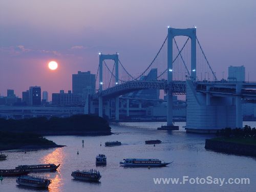 东京湾大桥.jpg