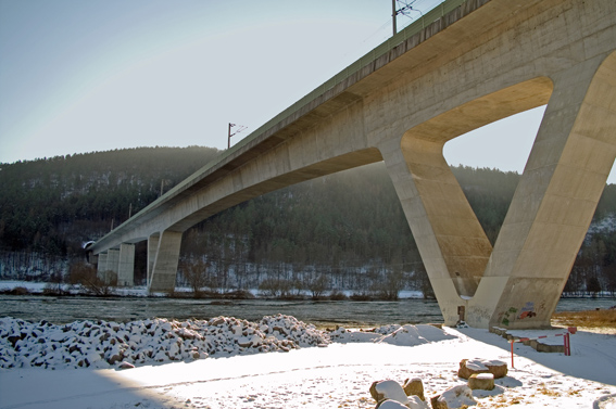 Maintalbrucke-Gemunden.jpg