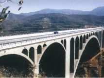 世界第一石拱桥——丹河大桥（1-146m）