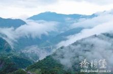 谷川大桥如长龙飞入溪谷 南台湾最美的景观公路