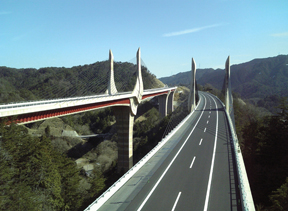 Ohmi-Ohdori Bridge 3.jpg