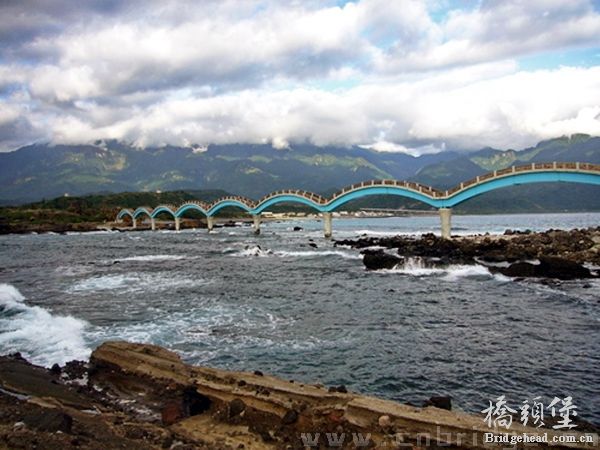 台湾台东成功三仙台步行跨海大桥2.jpg