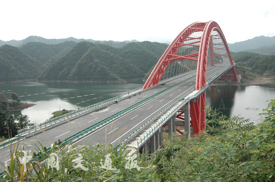 太平湖大桥3.jpg