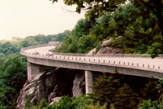 Lynn Cove Viaduct.jpg