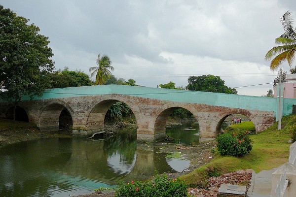 Yayabo Bridge, Cuba.jpg