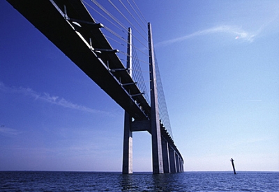 厄勒海峡大桥3.jpg