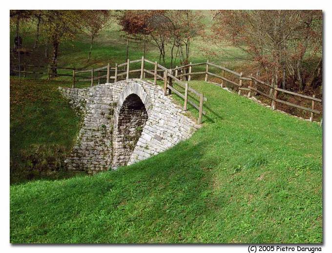 Roman bridge at Lamon.jpg