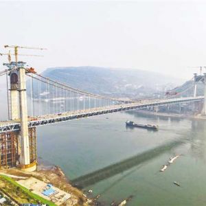 郭家沱长江大桥合龙 将于年内建成